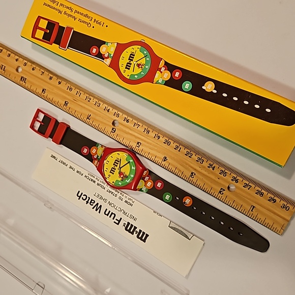 New M&M Character Watch And 1994 M&M Fun Watch Special Edition - Picture 7 of 13